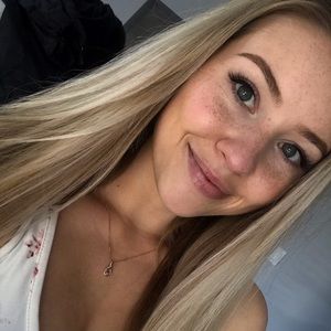 Meet your Posher, Alyssa